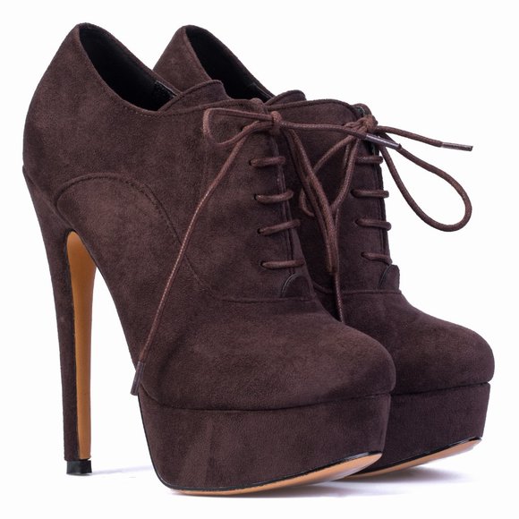 Petit Cadeau Oxford - Charming lace up ankle boot with 6" Heels & 1.5" Platform - Picture 2 of 7